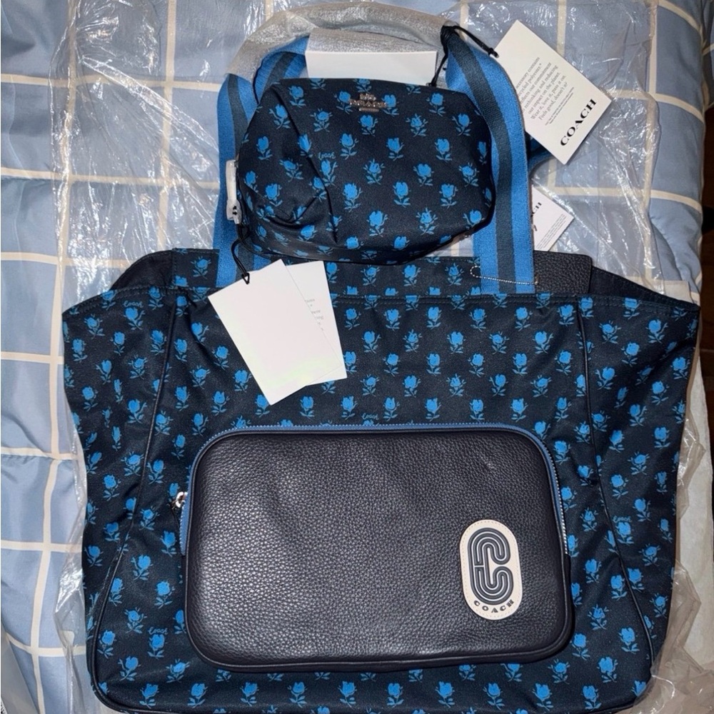 Coach Court Tote and pouch with Floral Print